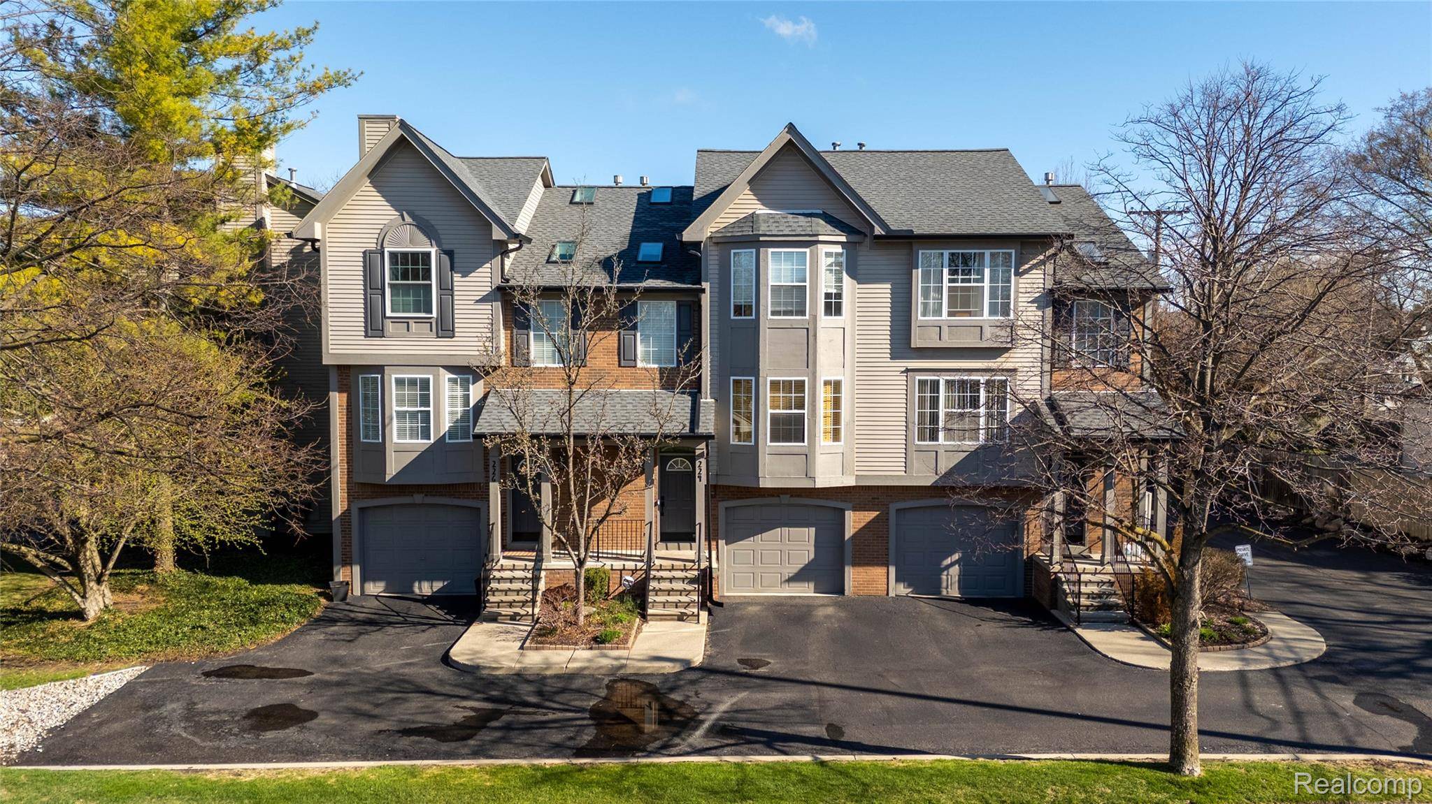 224 Willis AVE, Royal Oak, MI 48067