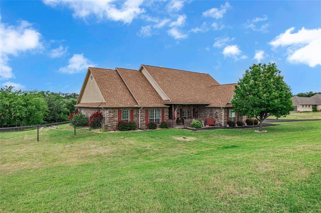 151 Canyon Creek Court, Weatherford, TX 76087
