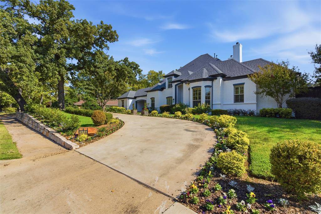 1404 Sylvan Avenue, Dallas, TX 75208