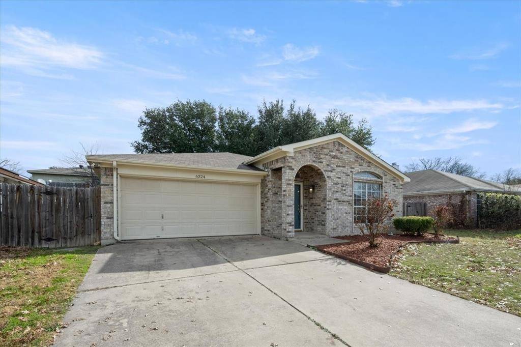 6324 Fern Meadow Drive, Fort Worth, TX 76179