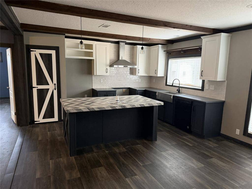 20733 JOE PAUL, Chandler, TX 75758