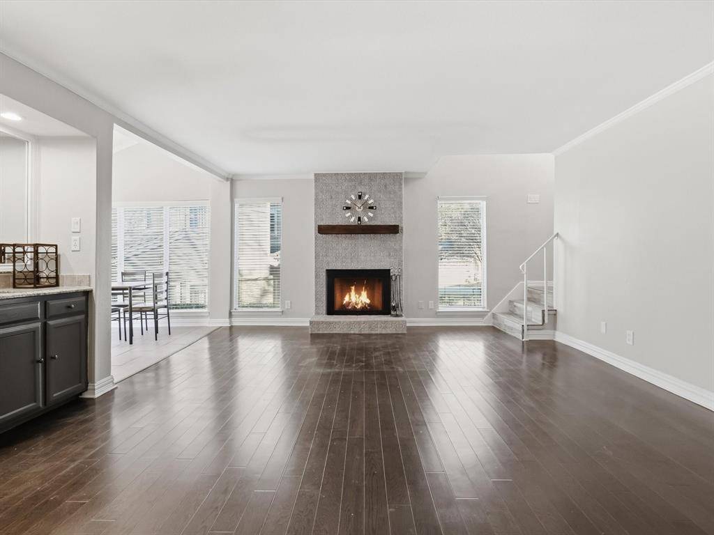 2713 Meadowstone Court, Carrollton, TX 75006