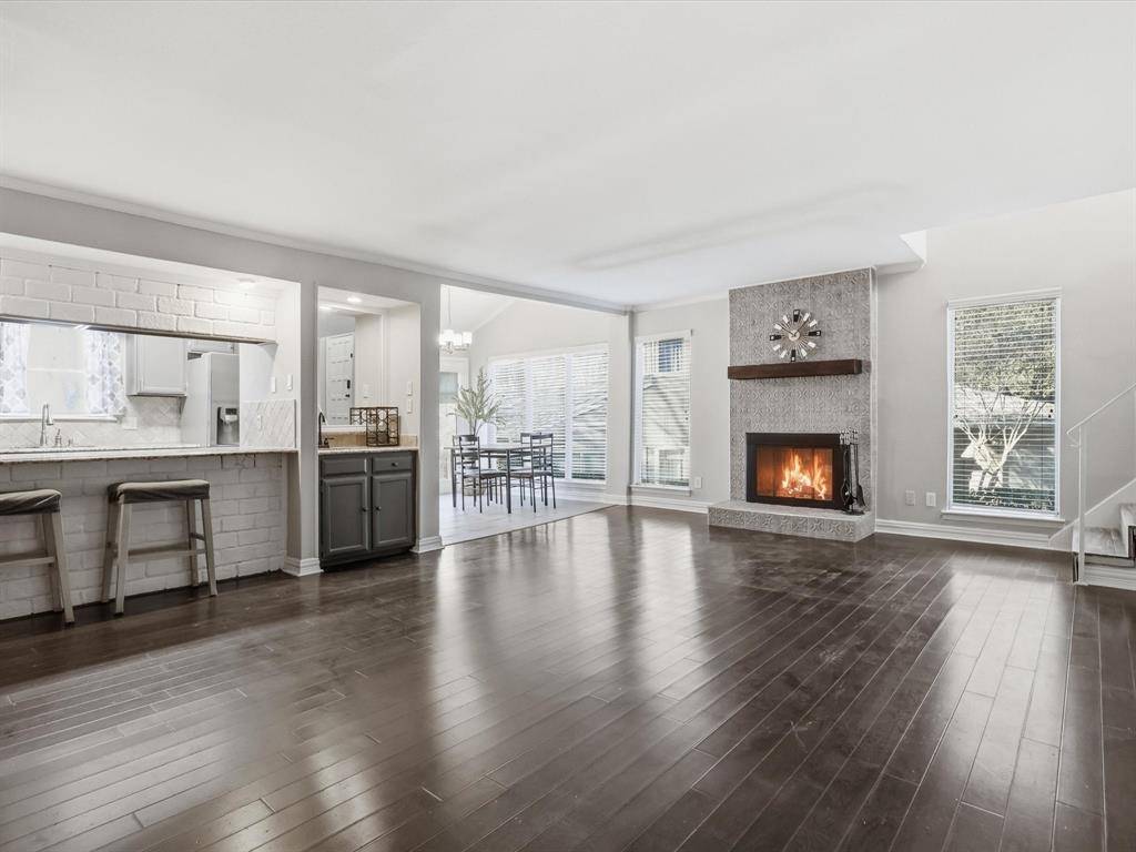 2713 Meadowstone Court, Carrollton, TX 75006