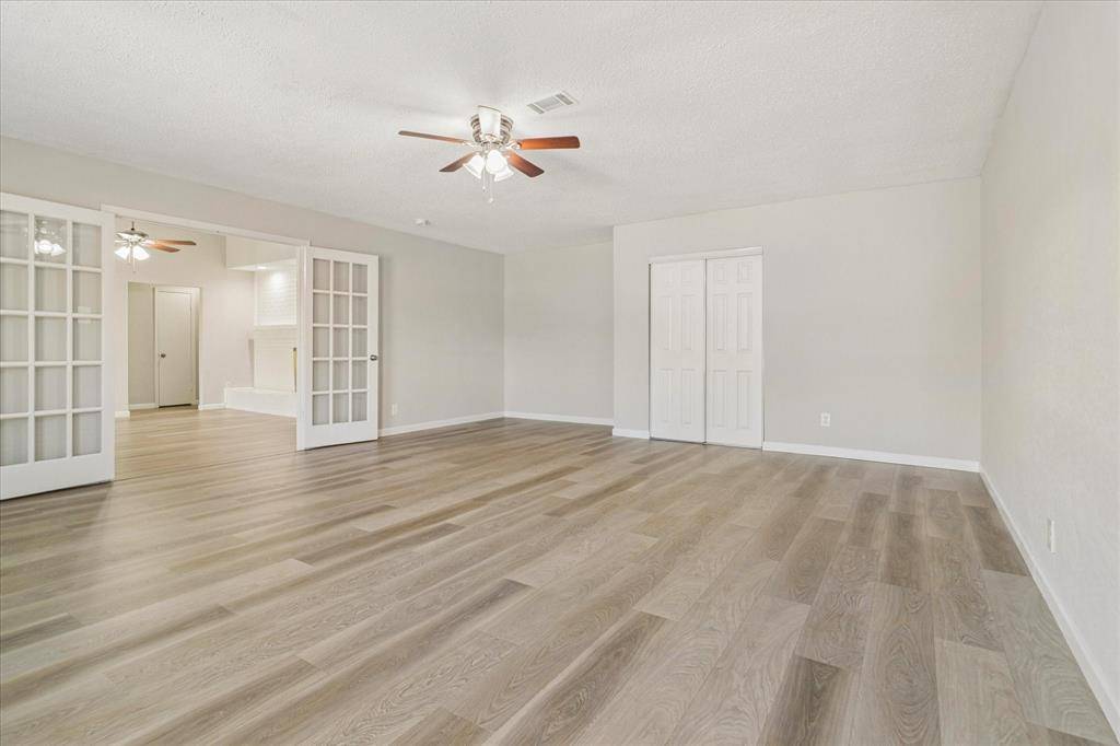 219 Running Brook Lane, Mesquite, TX 75149