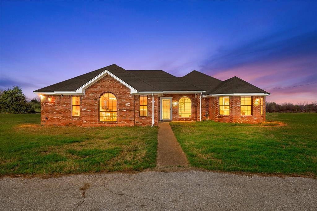 494 Westgate I Road, Eddy, TX 76524