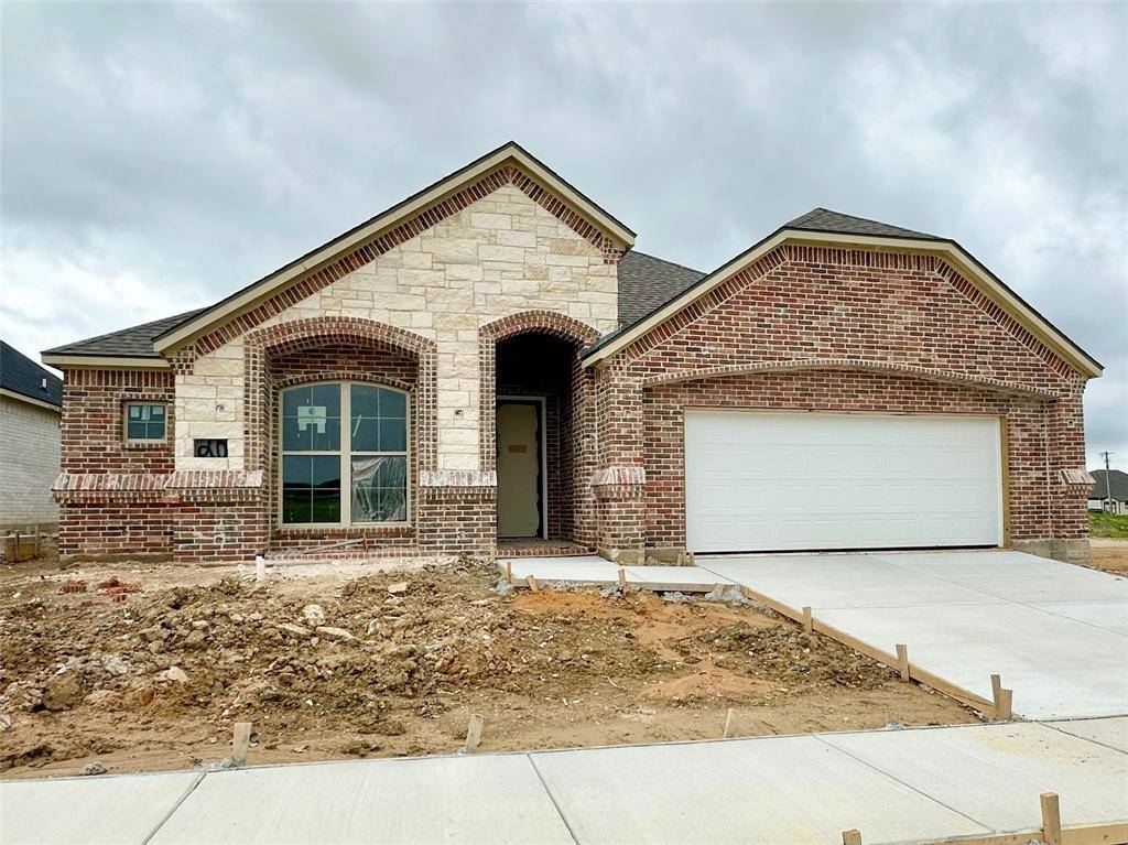2009 Belle Lagos Ln, Cleburne, TX 76033