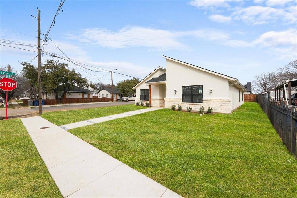2434 Iroquois Street, Dallas, TX 75212