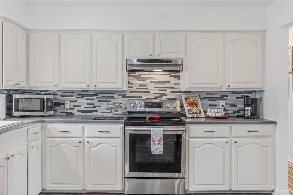 604 E Fm 272, Celeste, TX 75423