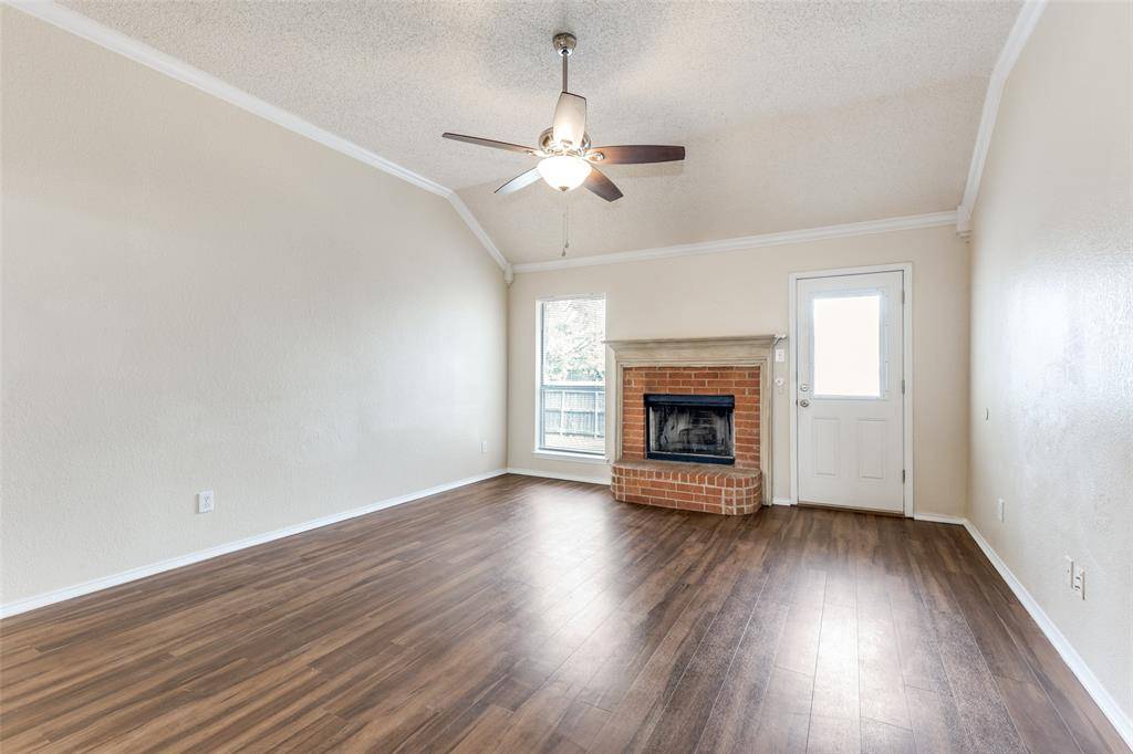 113 Saint James Court, Rhome, TX 76078