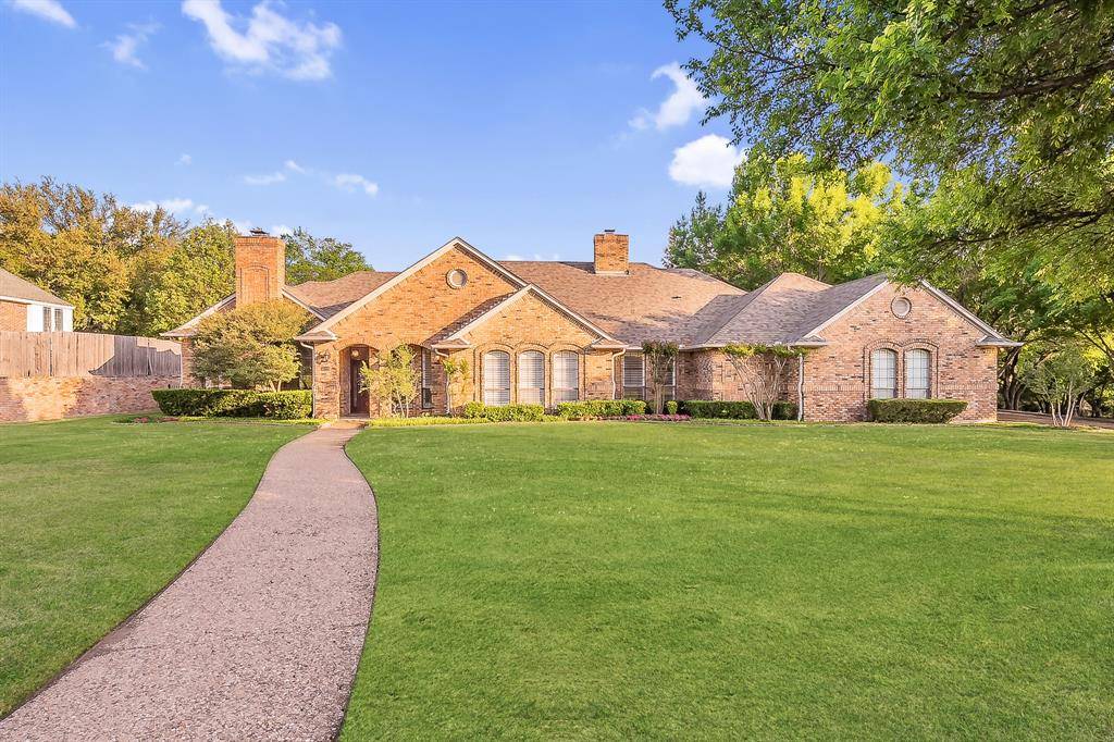 2908 Oak Trail Court, Dalworthington Gardens, TX 76016