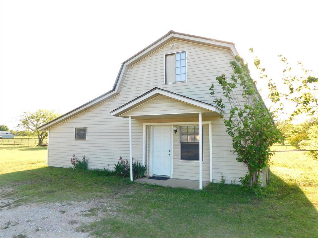 31 Rogers Circle, Krum, TX 76249