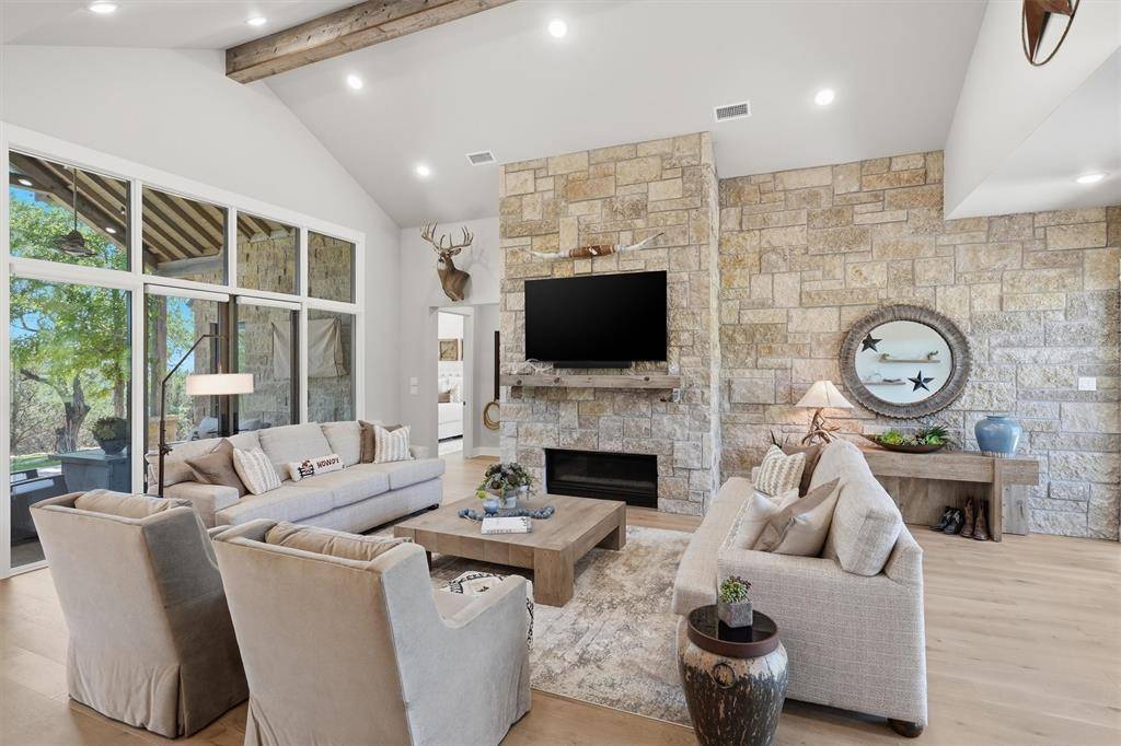 1215 Keechi Trail, Graford, TX 76449