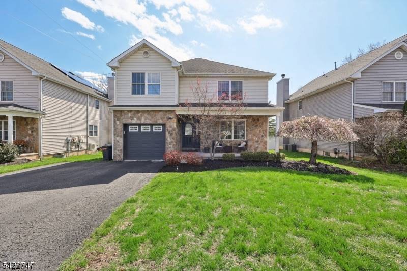 420 William St, Somerville Boro, NJ 08876