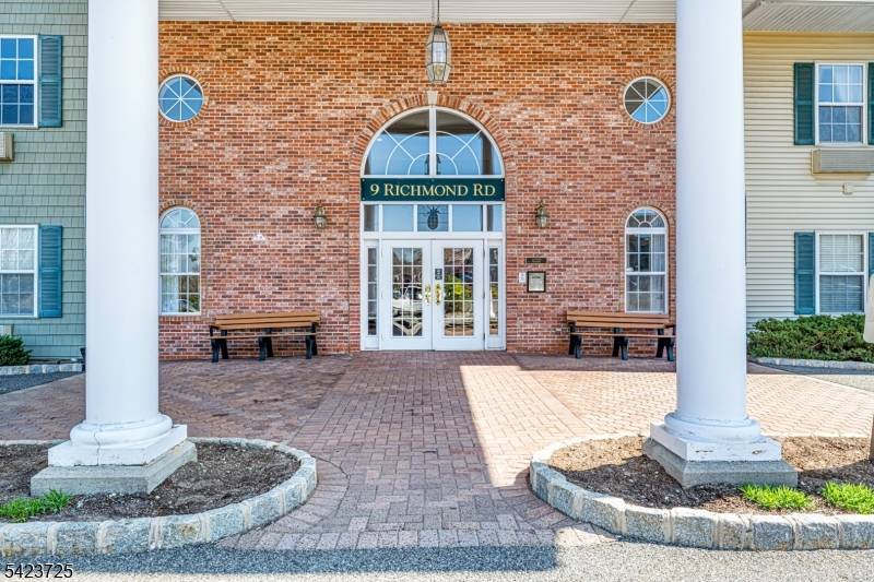 9211 Richmond Rd #211, West Milford Twp., NJ 07480