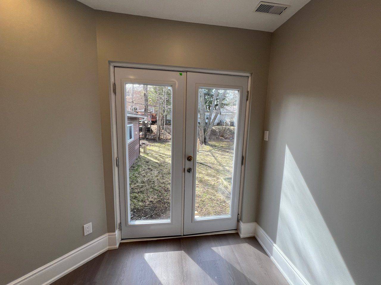 73 Murray DR, Aurora, ON L4G 2C2