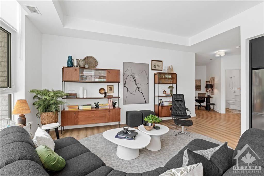 115 ECHO DR #402, Glebe - Ottawa East And Area, ON K1S 1M7