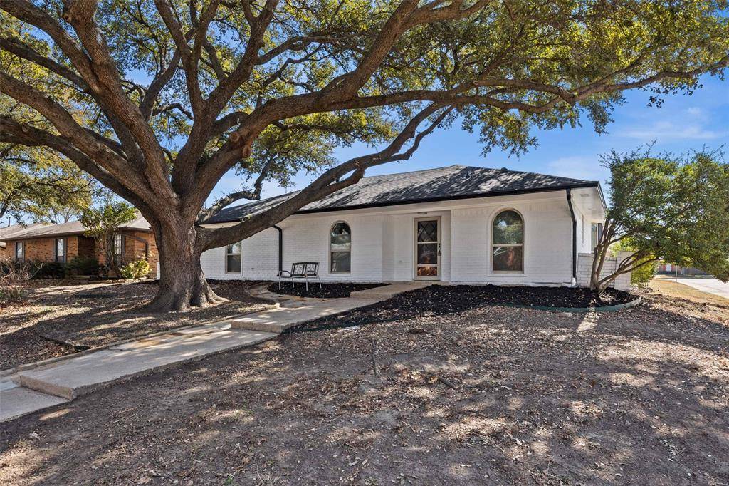 1870 El Paso Street, Lewisville, TX 75077