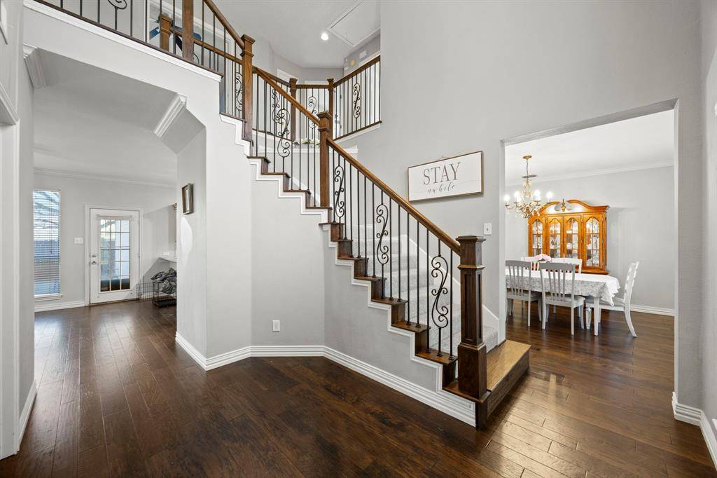 2115 Alto Avenue, Carrollton, TX 75007