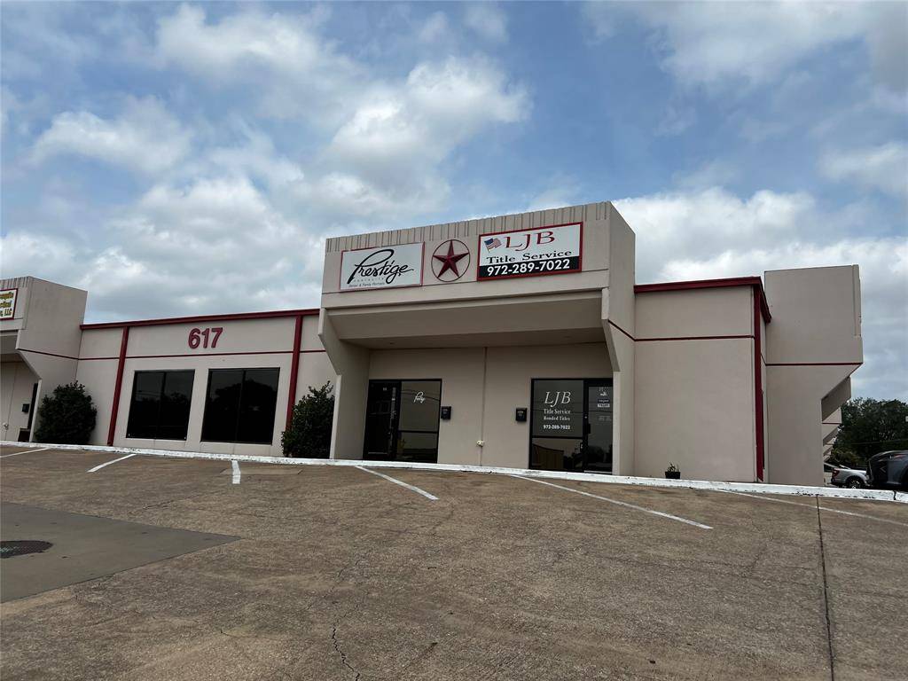 617 W Kearney Street, Mesquite, TX 75149