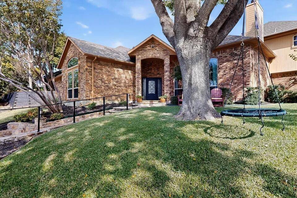 2806 Sausalito Drive, Carrollton, TX 75007