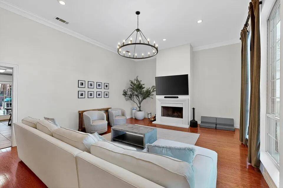 2806 Sausalito Drive, Carrollton, TX 75007