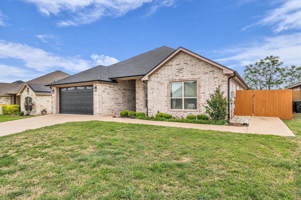 5524 Black Horse Court, Waco, TX 76708