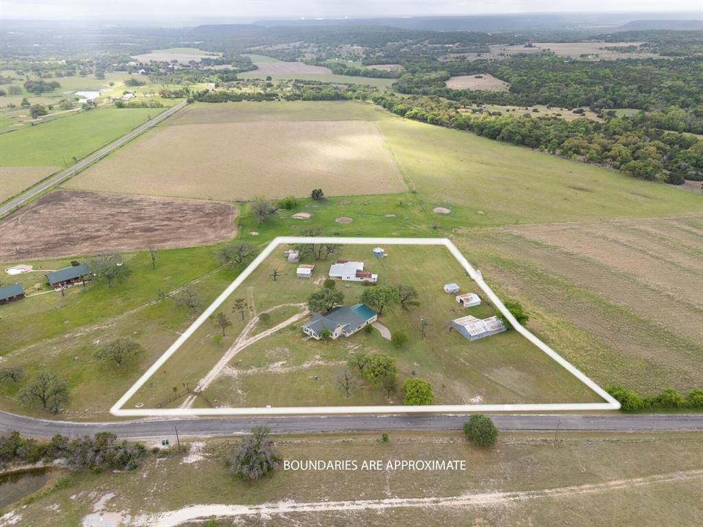 589 County Road 4150, Clifton, TX 76634