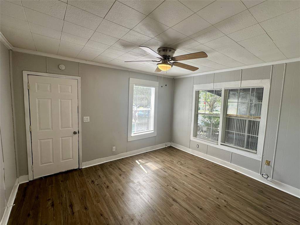 708 Grayson Street, Nocona, TX 76255