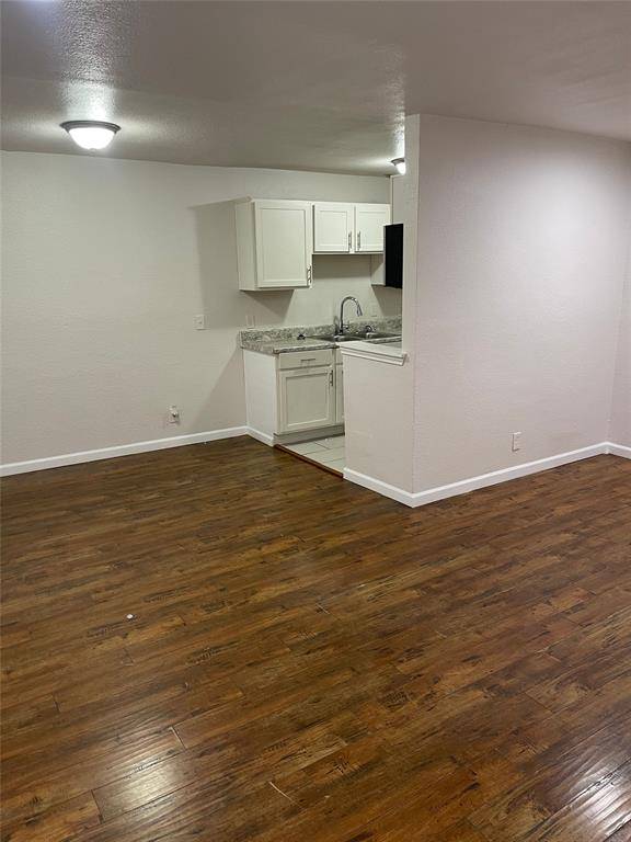 4950 Live Oak Street #204, Dallas, TX 75206