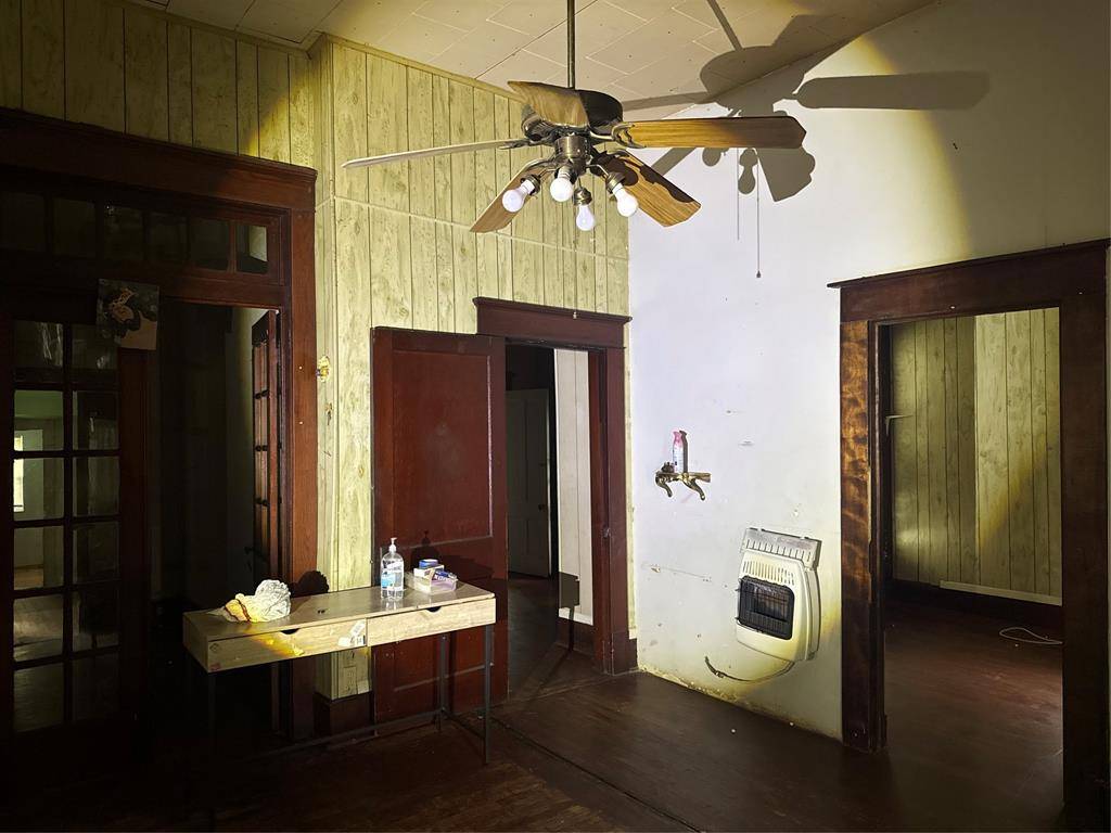 2213 Church Street, Greenville, TX 75401