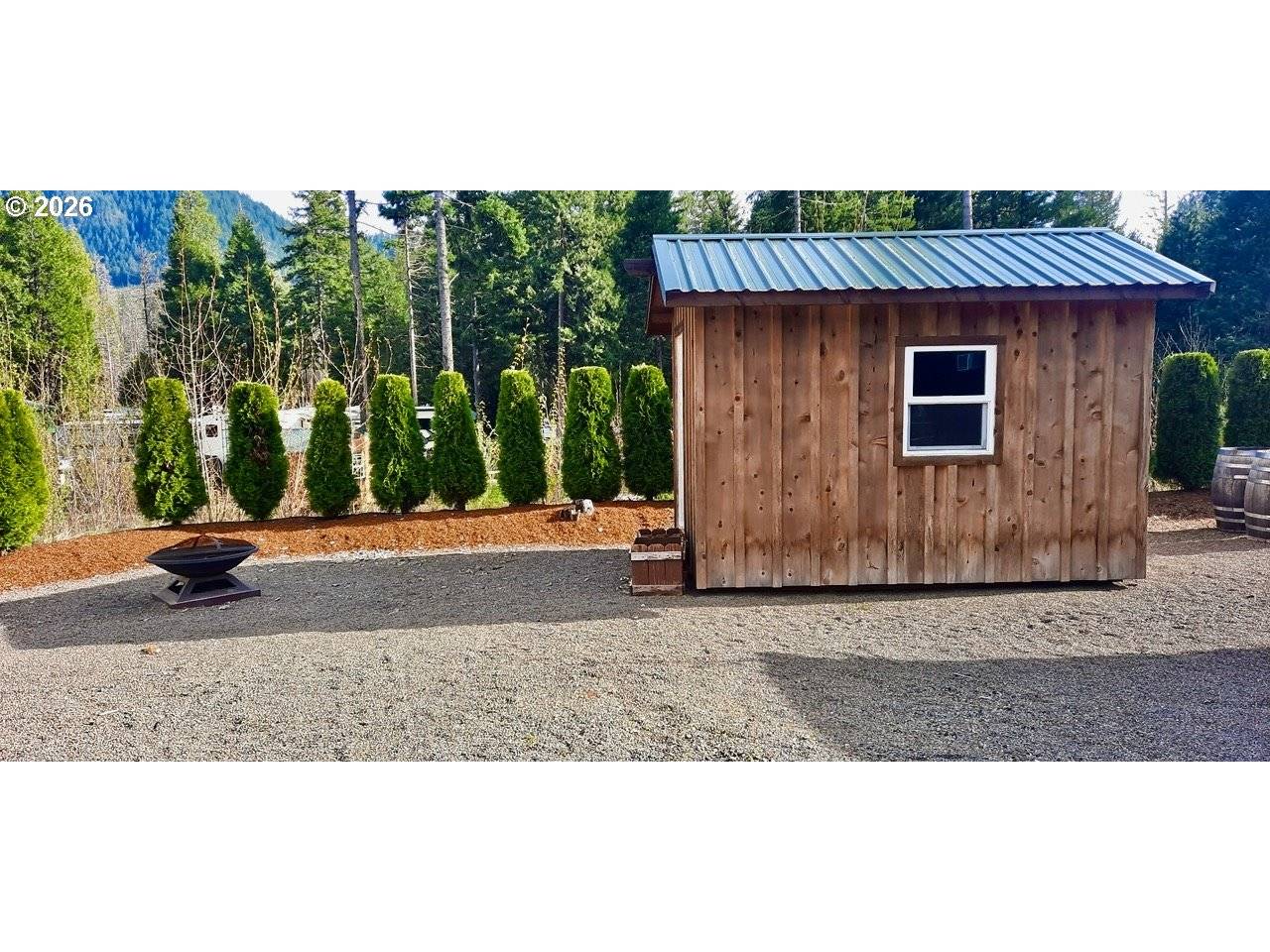 54432 MCKENZIE HWY #40, Blue River, OR 97413