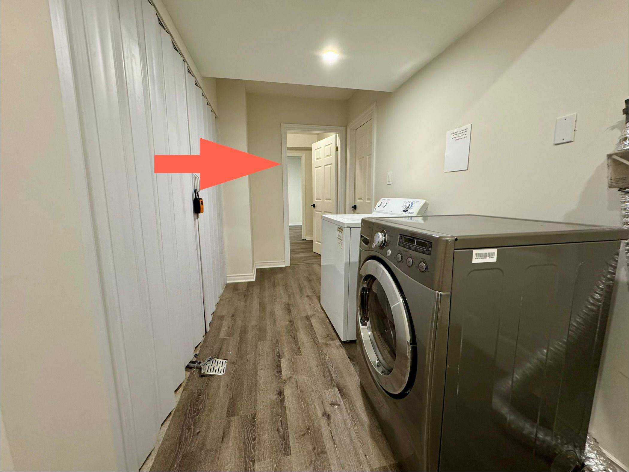 210 Old Yonge #Basement ST, Aurora, ON L4G 6J6