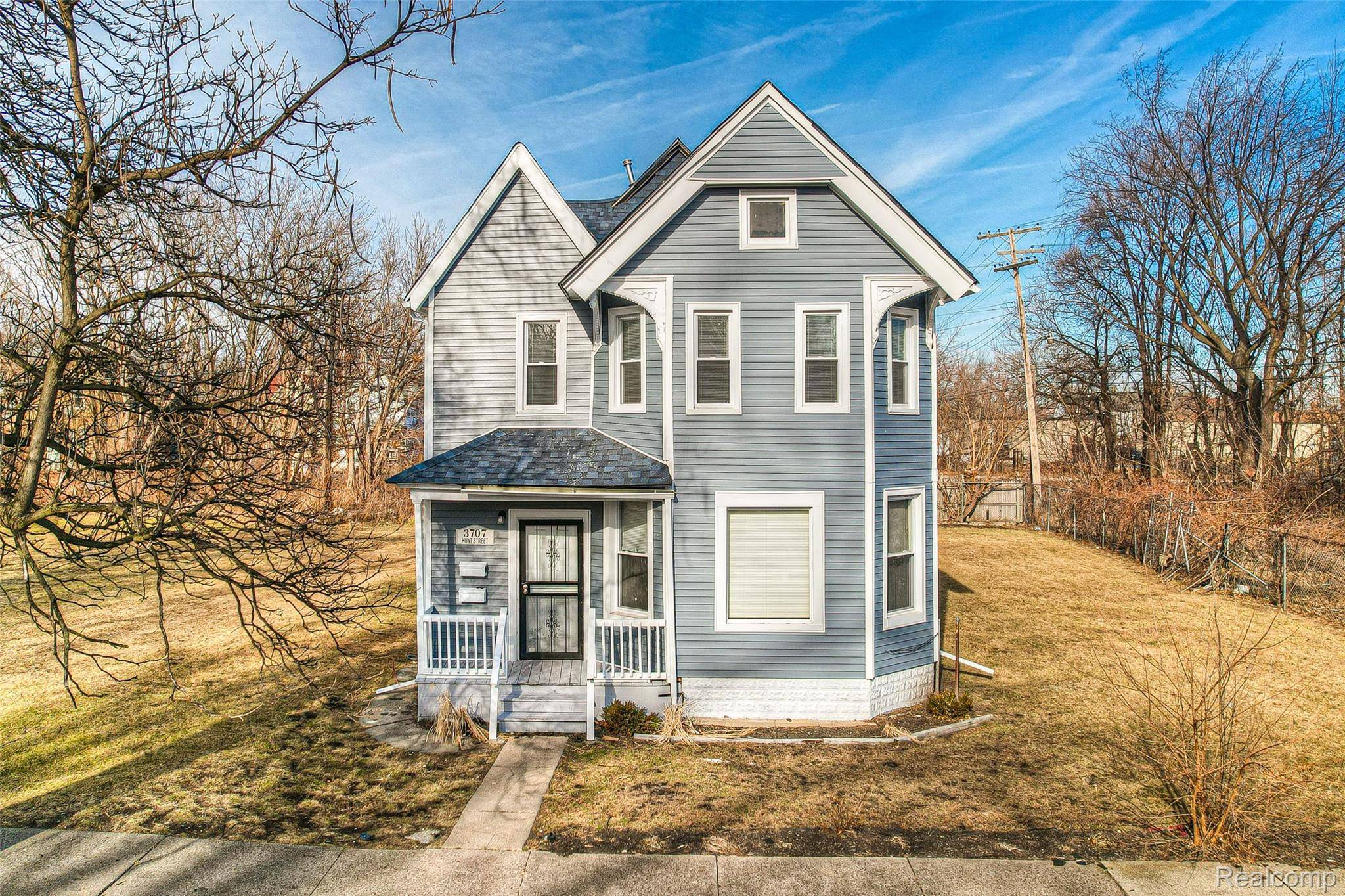 3707 Hunt ST, Detroit, MI 48207