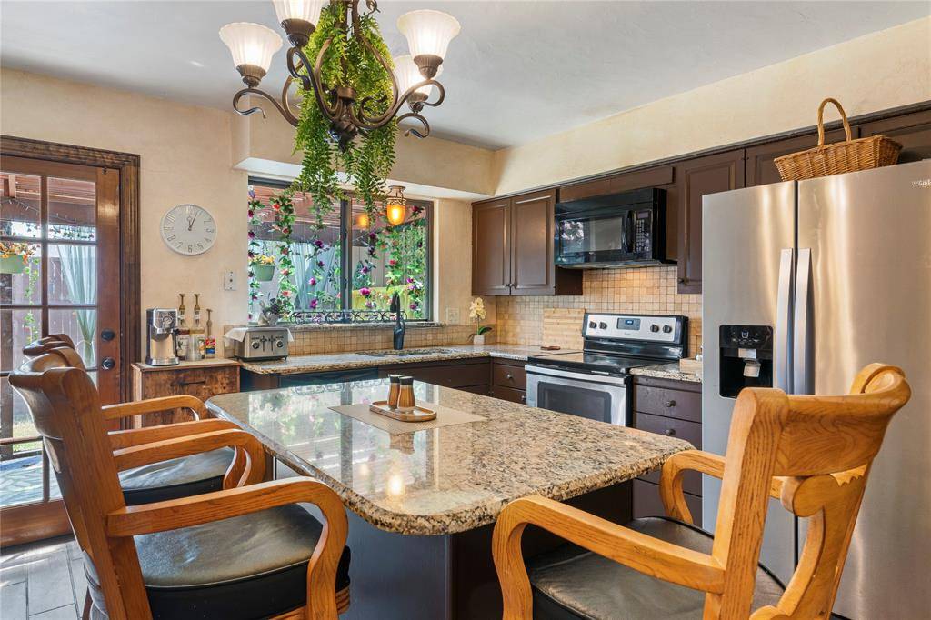 11834 Leisure Drive, Dallas, TX 75243