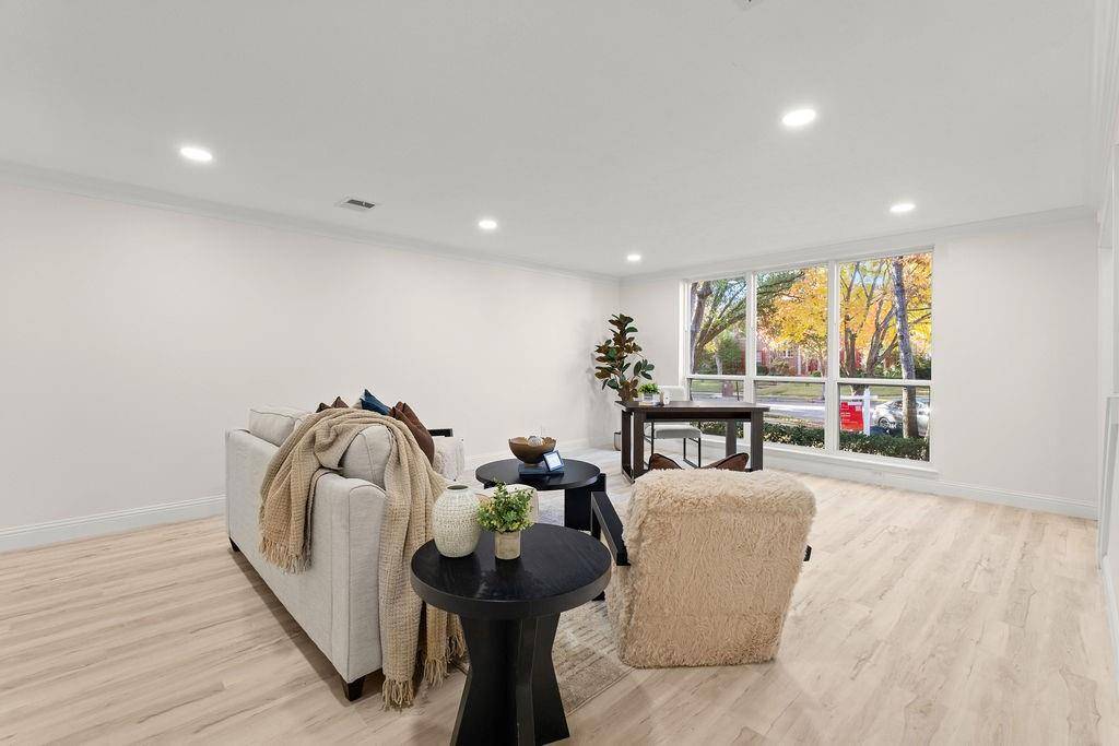 600 Pistachio Circle, Irving, TX 75063