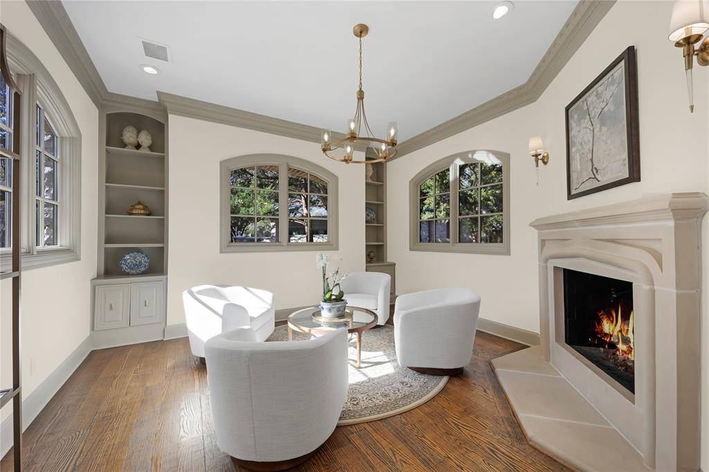 6615 Meadow Road, Dallas, TX 75230