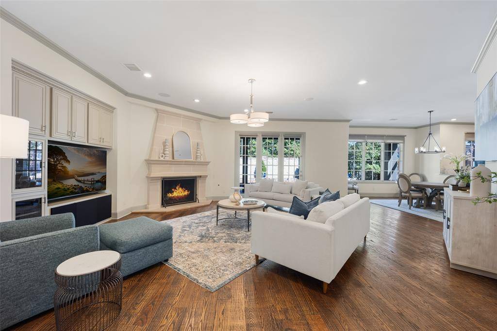 6615 Meadow Road, Dallas, TX 75230