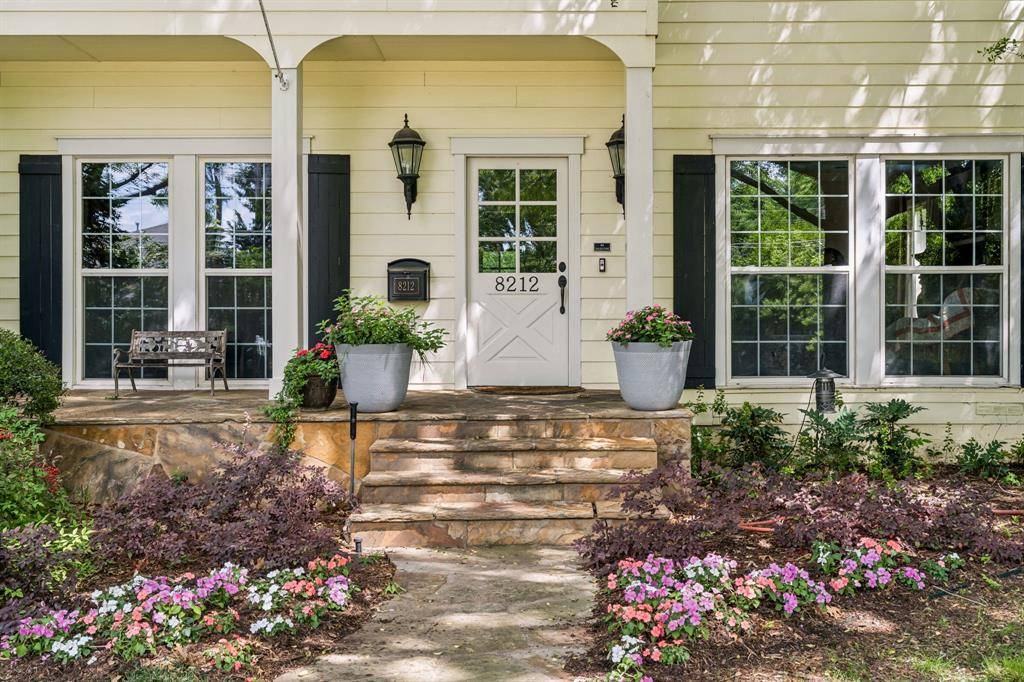 8212 Midway Road, Dallas, TX 75209