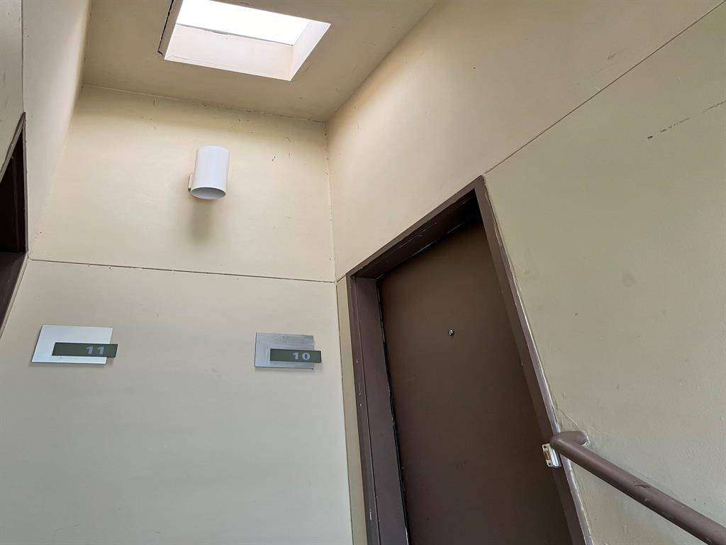 4343 Travis Street #10, Dallas, TX 75205