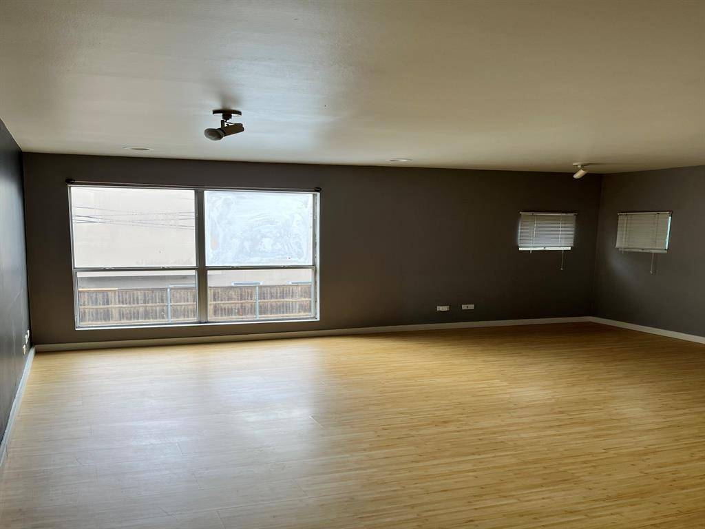 4343 Travis Street #10, Dallas, TX 75205