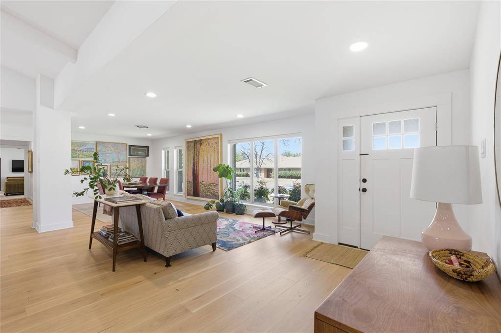 6826 Delmeta Drive, Dallas, TX 75248