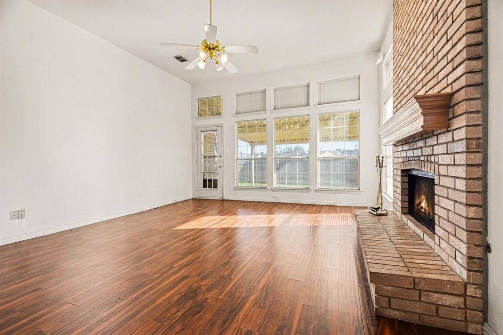 1005 Creek Bend, Carrollton, TX 75007