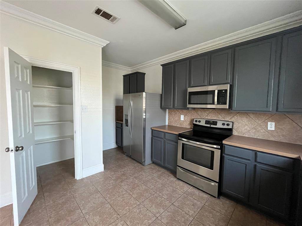 277 Big Bear Drive, Melissa, TX 75454