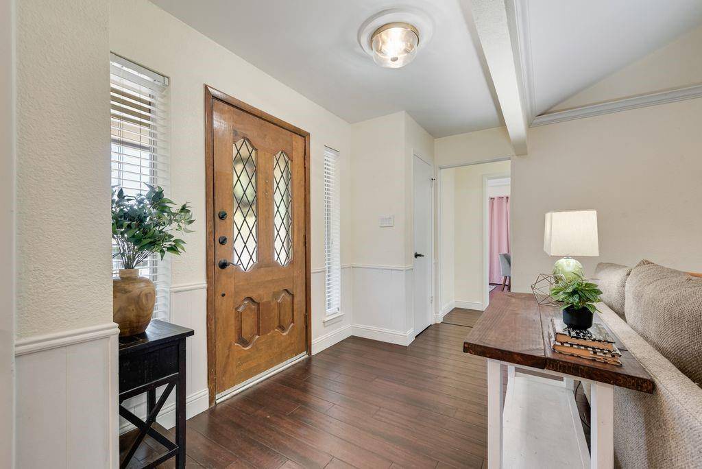 4707 Ridgeline Drive, Arlington, TX 76017