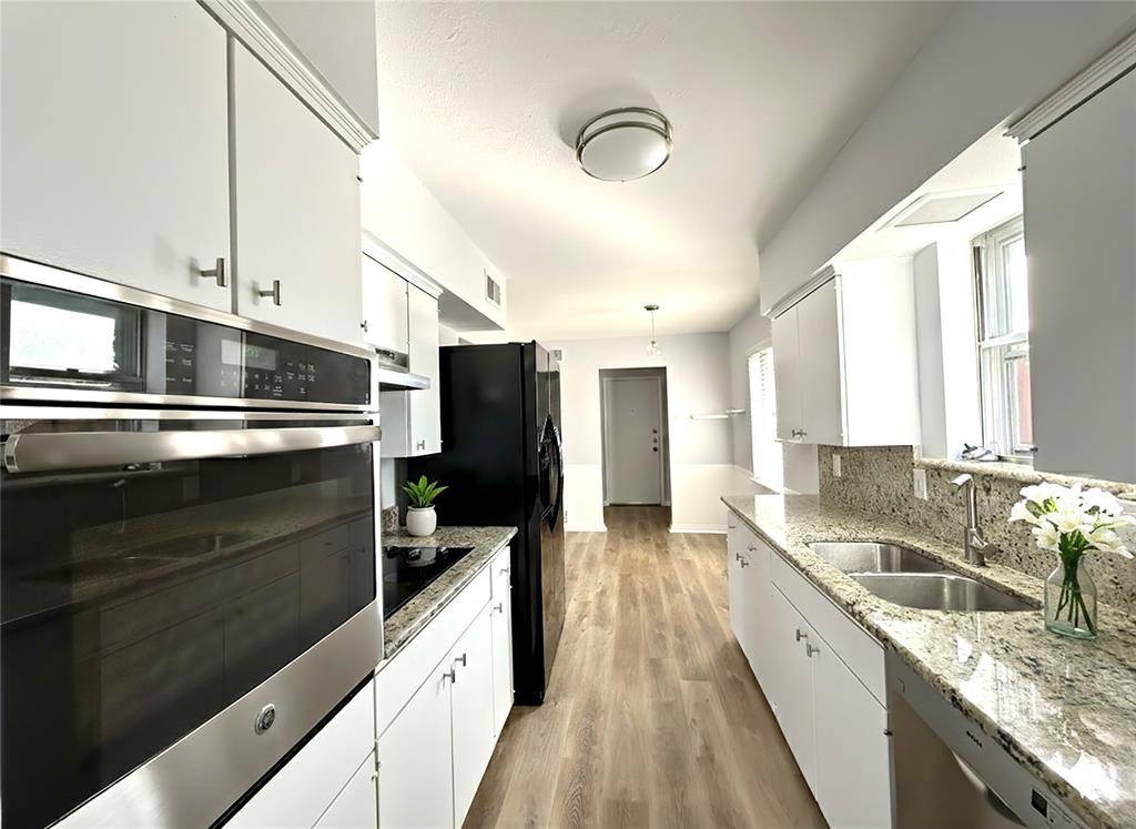 713 Terryland Drive, Richardson, TX 75080