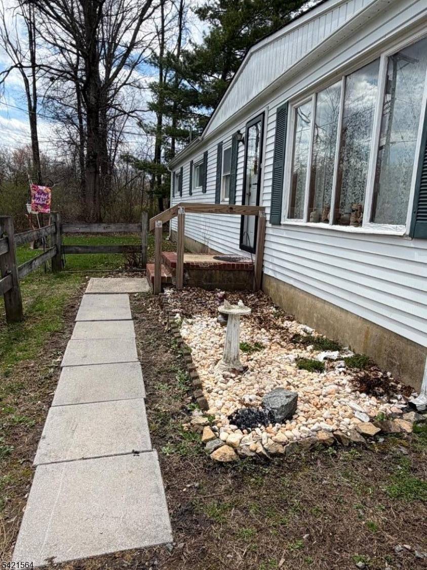 12 Dennis Ave, High Bridge Boro, NJ 08829