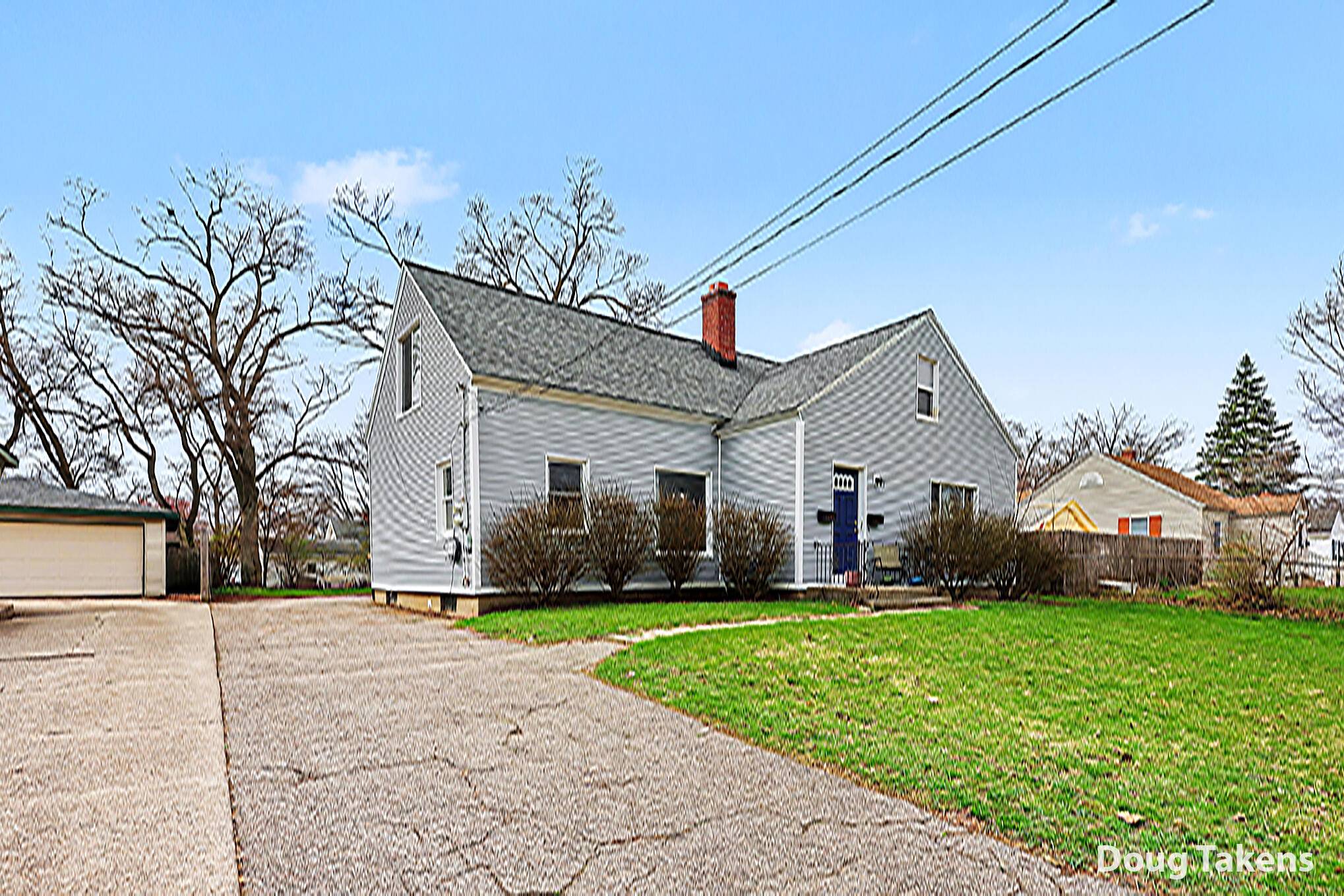 3047-3049 Highgate AVE SW, City Of Wyoming, MI 49509