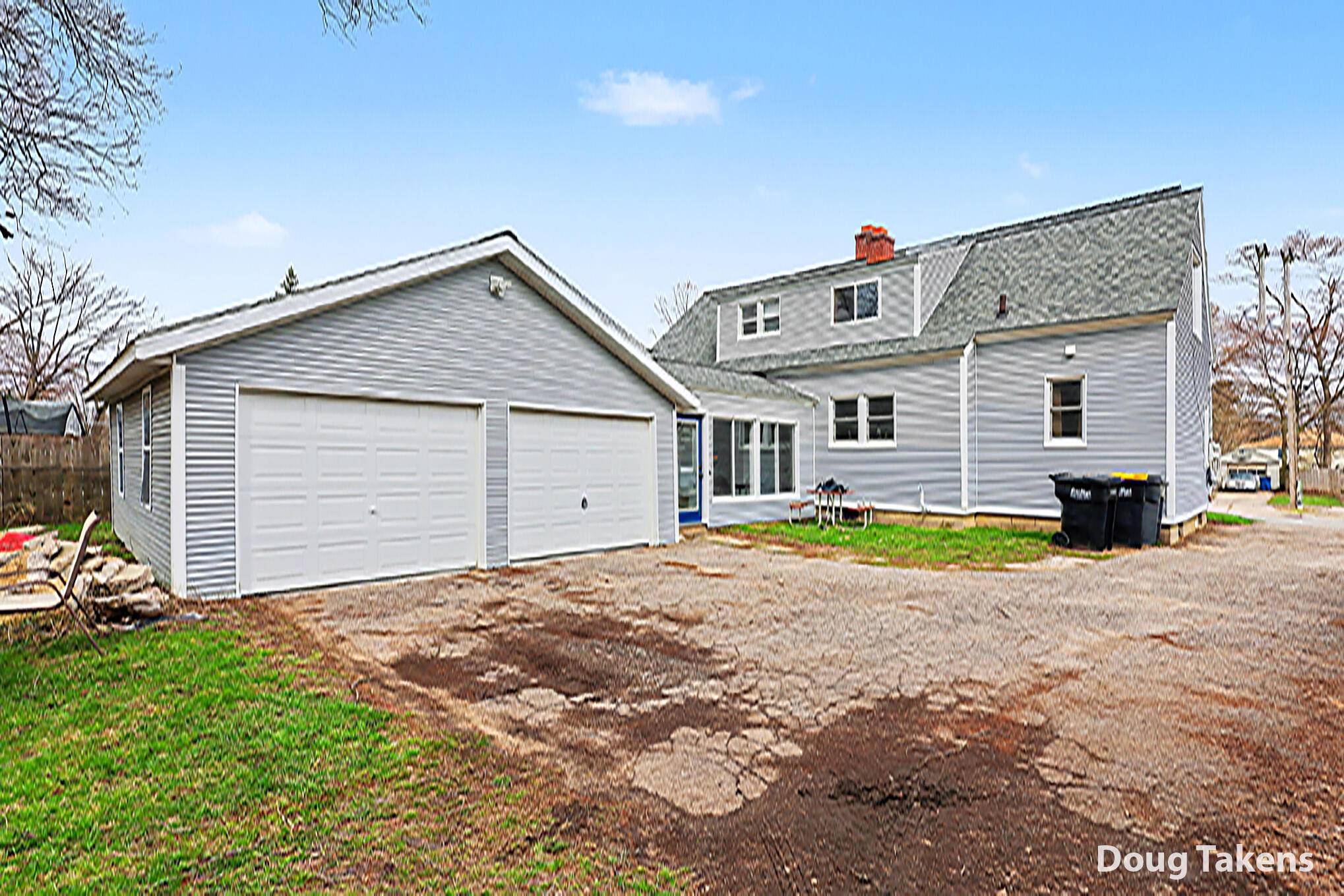 3047-3049 Highgate AVE SW, City Of Wyoming, MI 49509