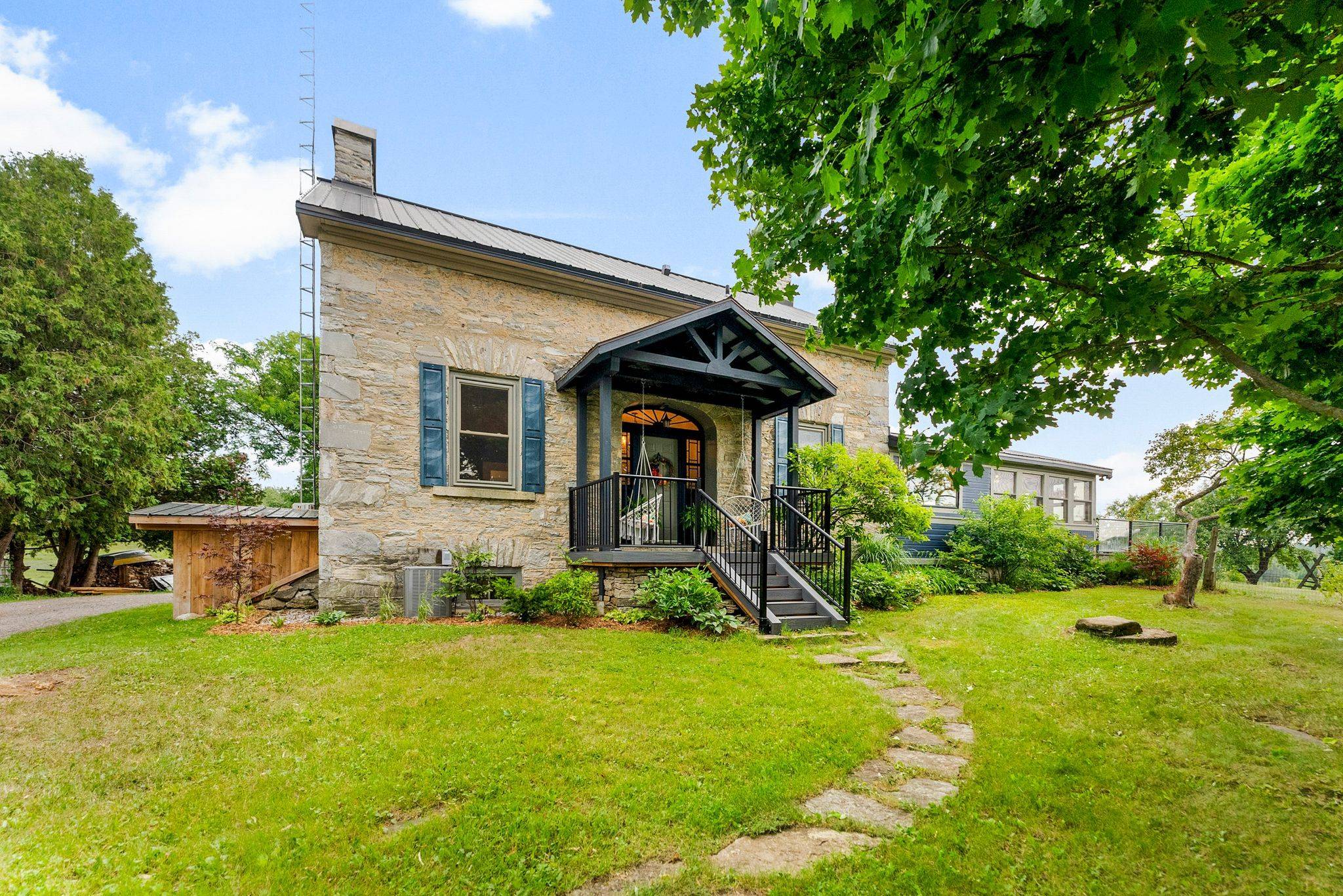 1415 Sheridan Rapids RD, Lanark Highlands, ON K0G 1K0