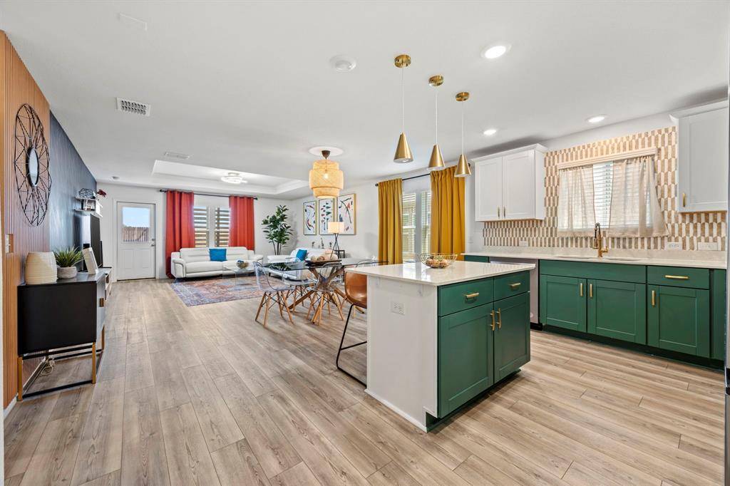 2009 Village Creek Lane, Denton, TX 76208